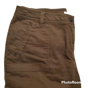 Liz Claiborne Stretch Bermuda Chino Shorts